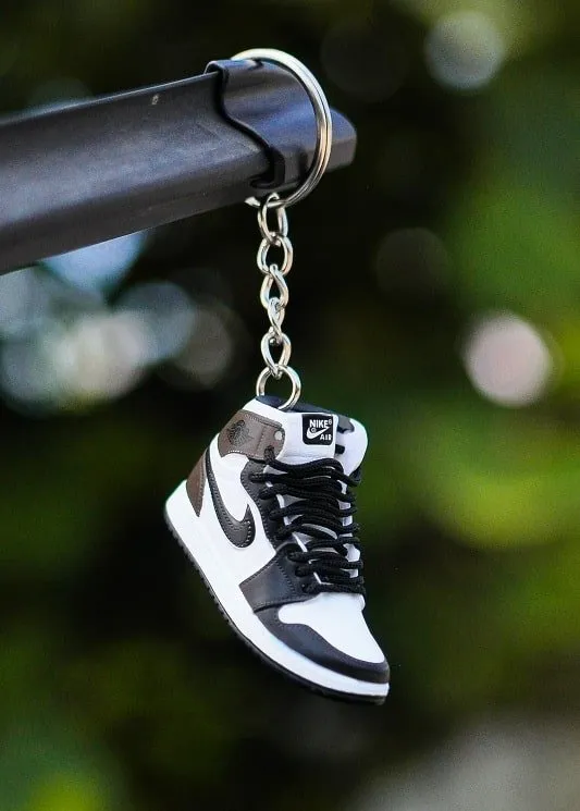 3D Sneaker Keychain Jordan 1 Mocha