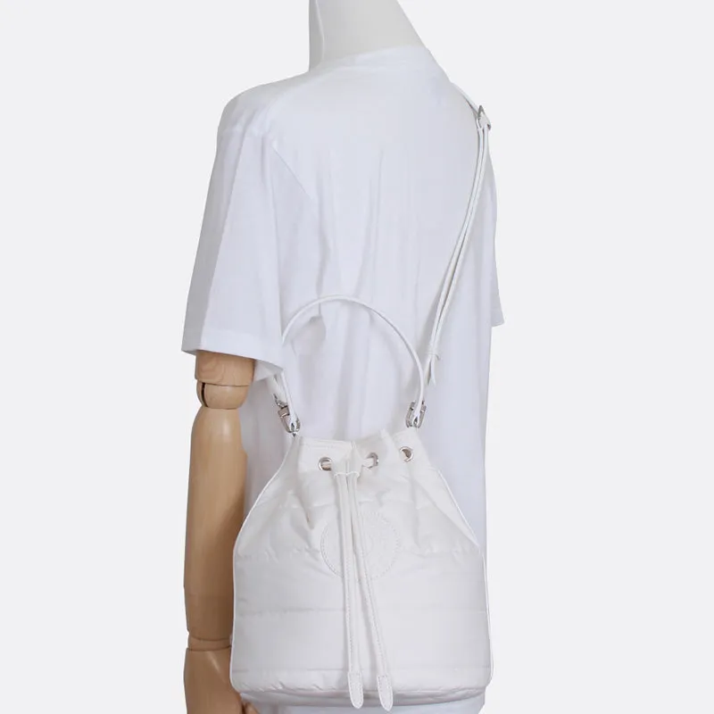 Padding white shoulder bag